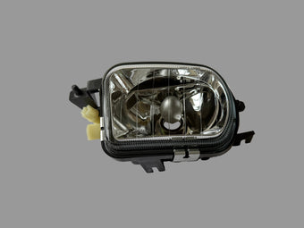 compare product TYC 19-0420-01-9 – Phare Antibrouillard Avant Gauche – Mercedes-Benz Classe C W203 à partir de 2004