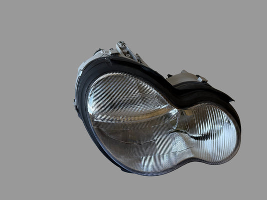 DEPO 440-1124R-LD-E – Phare avant droit – Mercedes Classe C W203 (2000–2002) – Halogène H7/H7 – Électrique